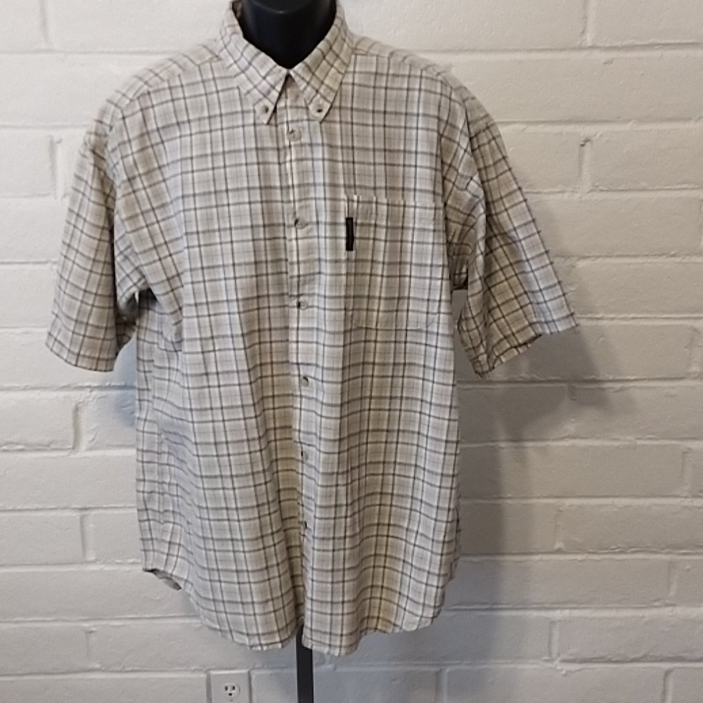 Columbia Short Sleeve XL Shirt
